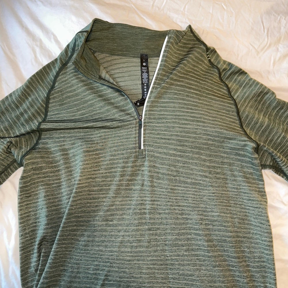 Men’s Lululemon Quarter Zip Lightweight Pullover